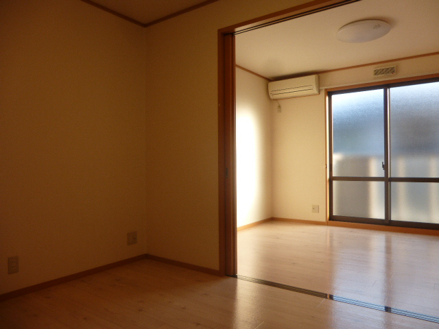 居室 写真14