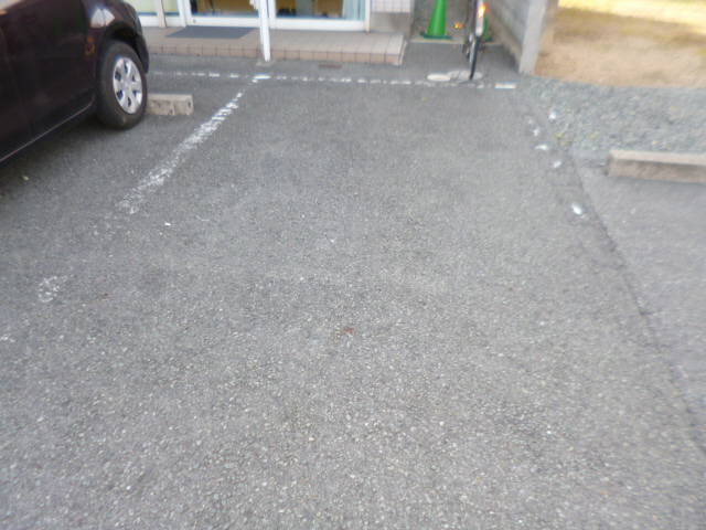 駐車場 写真13
