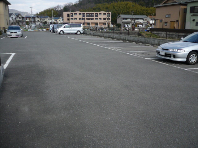 駐車場 写真19