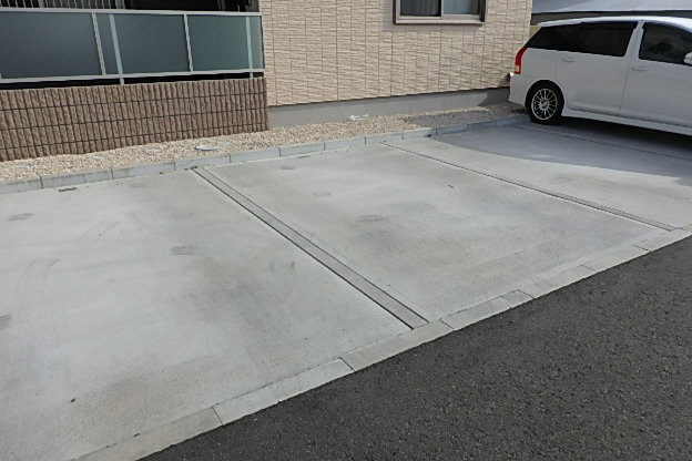 駐車場 写真13