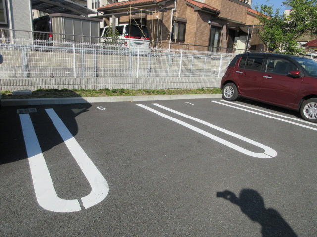 駐車場 写真13