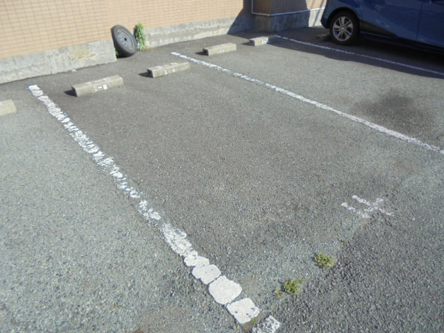 駐車場 写真13