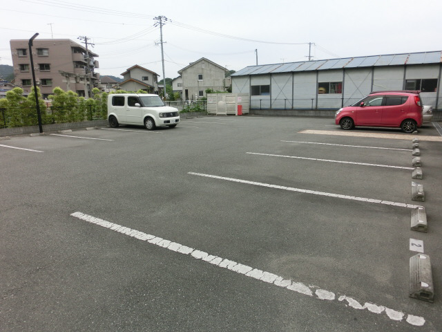 駐車場 写真13