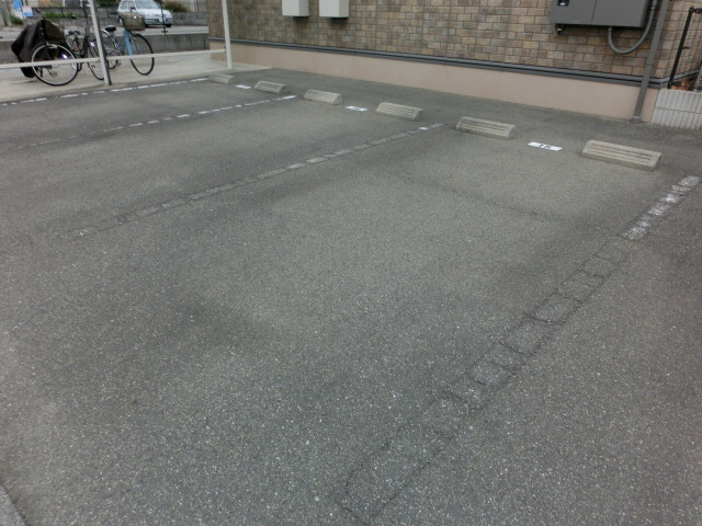 駐車場 写真13