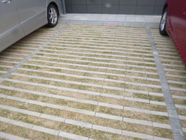 駐車場 写真13