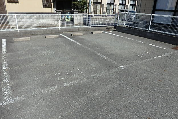 駐車場 写真13