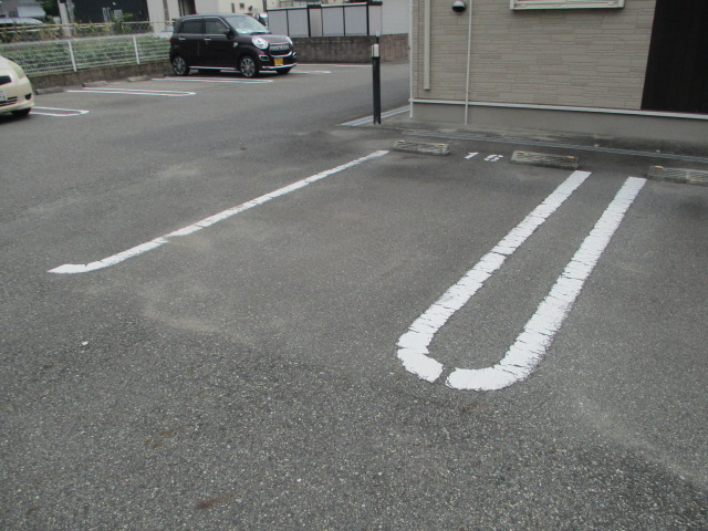 駐車場 写真12