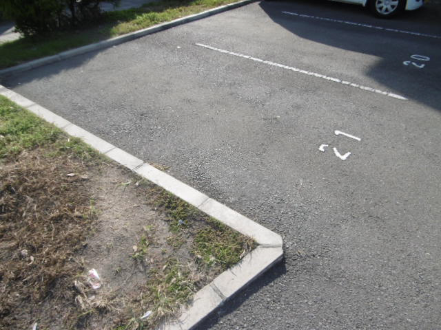 駐車場 写真14