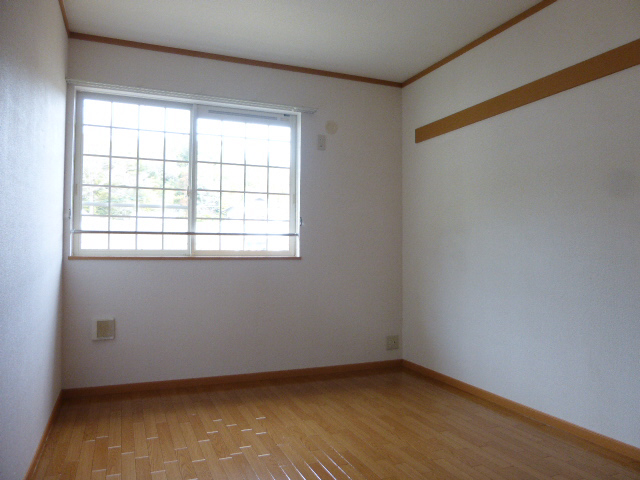 居室 写真16