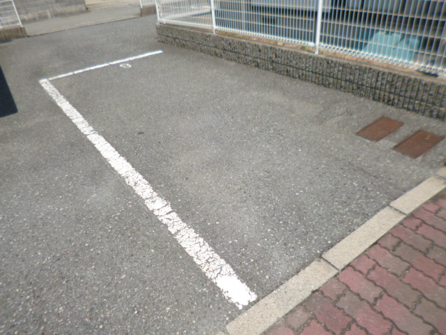 駐車場 写真13