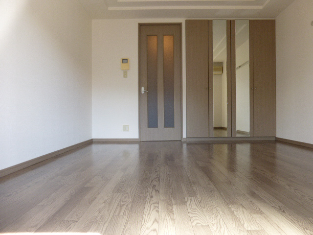 居室 写真19