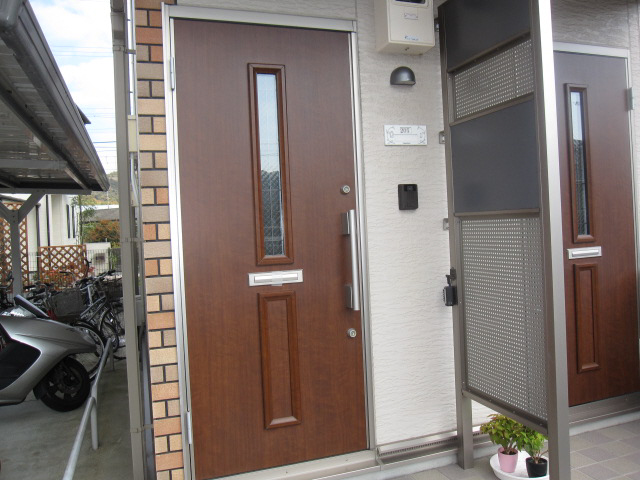 玄関 玄関扉 写真10