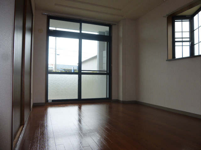 居室 写真7
