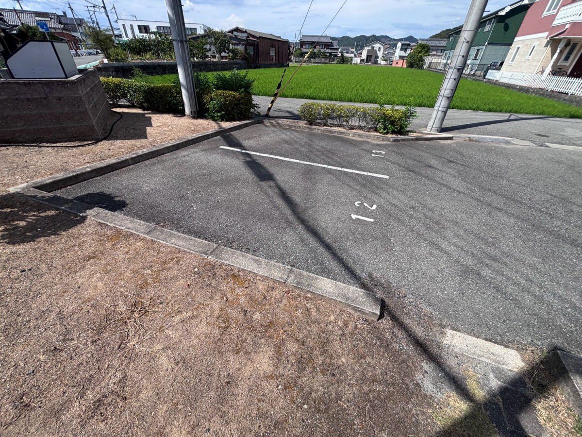 駐車場 写真15