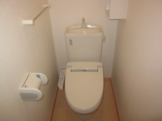 トイレ トイレ 暖房便座付きです(^・^) 写真6