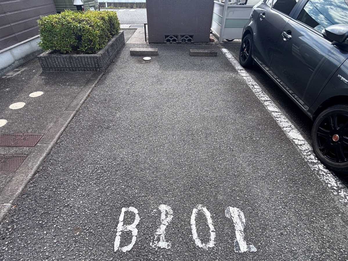 駐車場 写真15