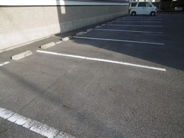 駐車場 写真12