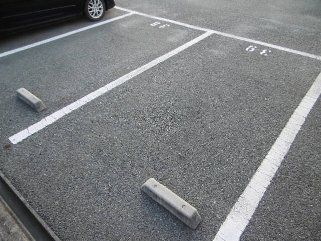 駐車場 写真13