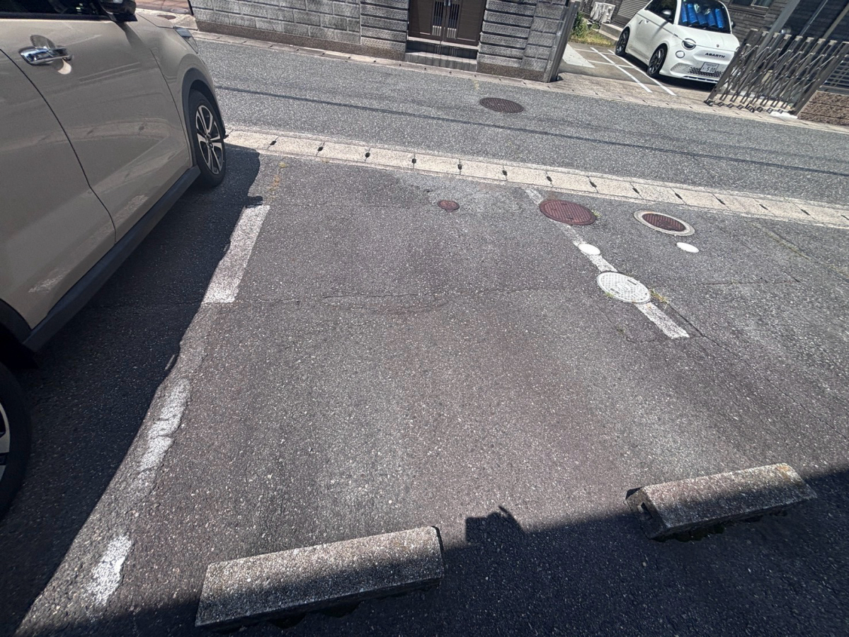駐車場 写真14