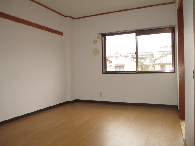 居室 写真16