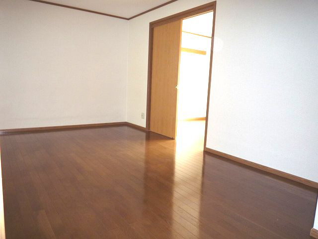 内装 LDK 家族でゆったり過ごせます(’-’*) 写真4