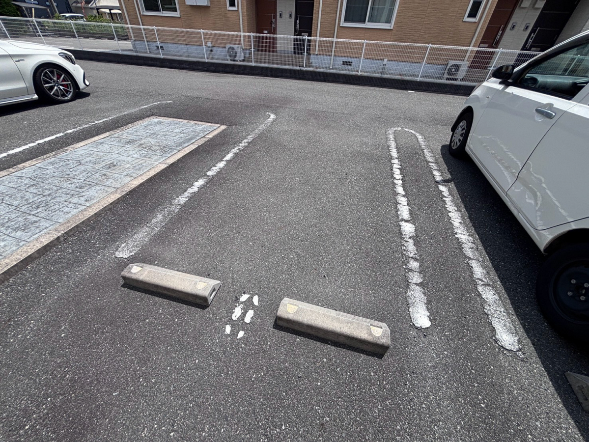 駐車場 写真14