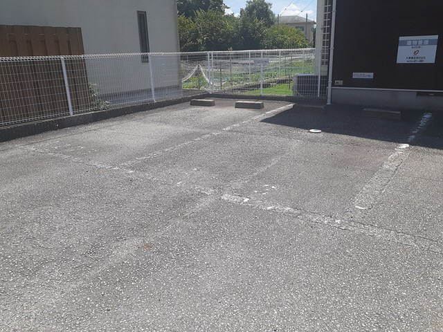 駐車場 写真13