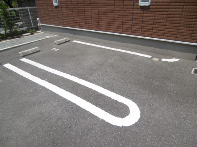 駐車場 写真13