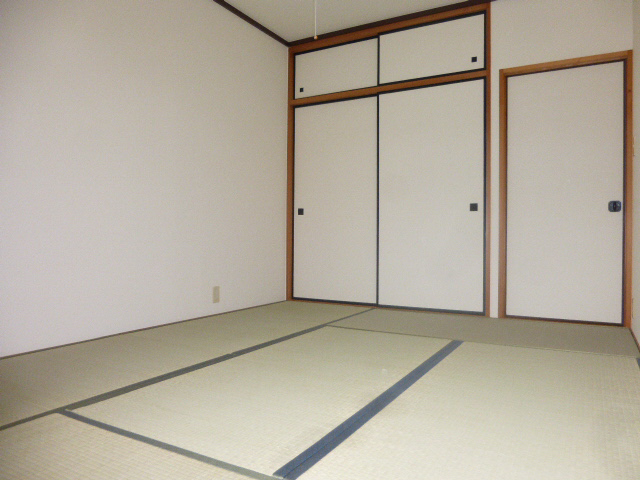 居室 写真16