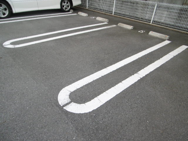 駐車場 写真13