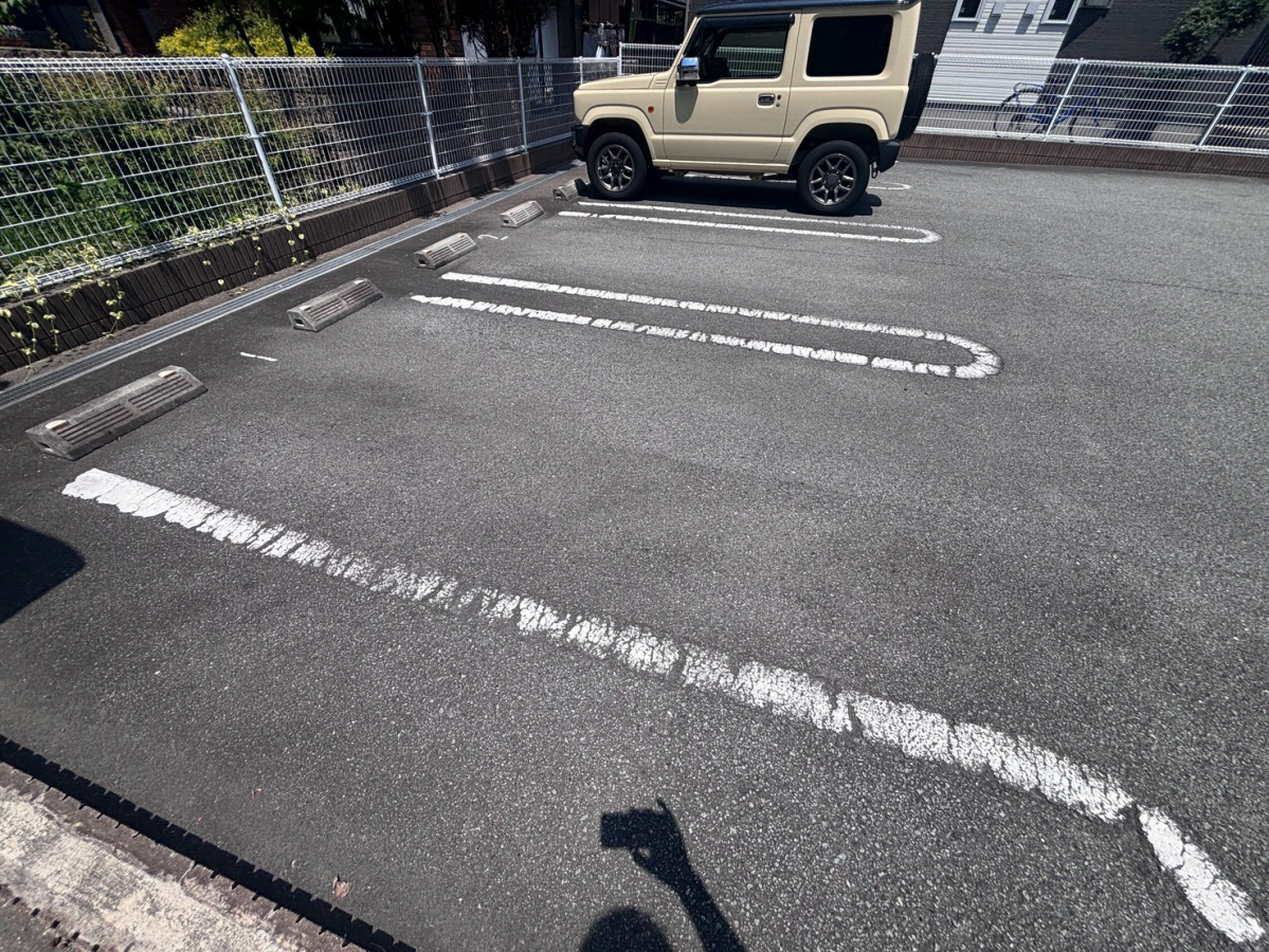 駐車場 写真15