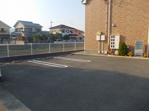 駐車場 写真13