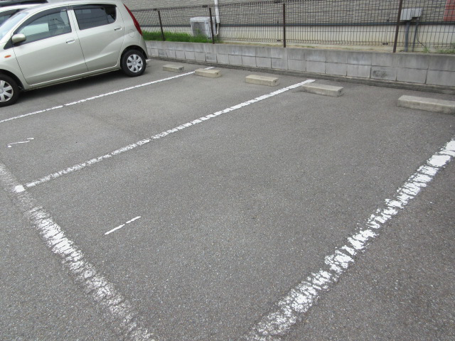 駐車場 写真19