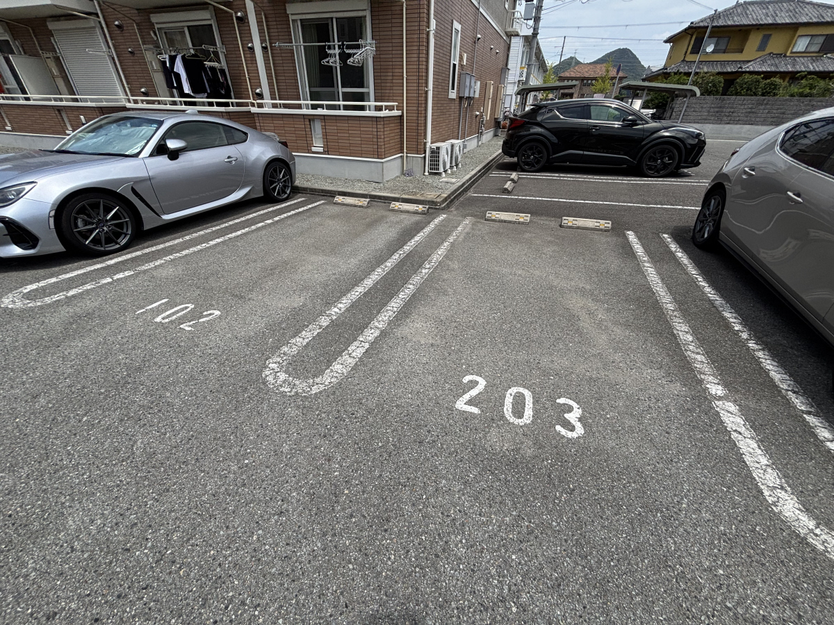 駐車場 写真15
