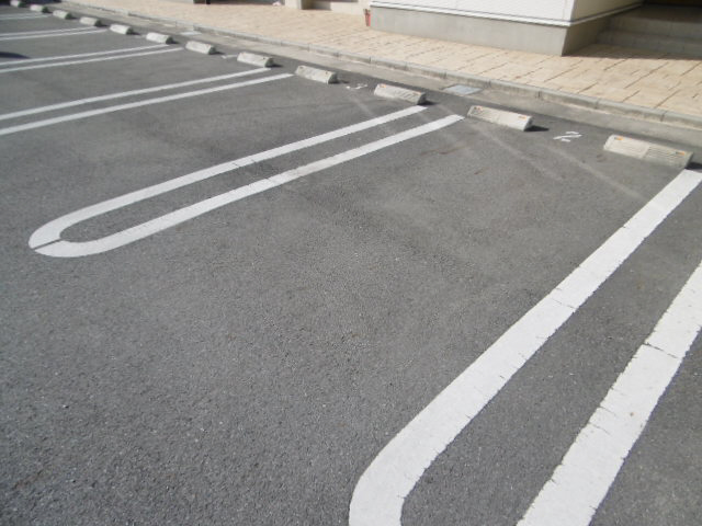 駐車場 写真13