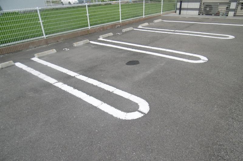 駐車場 写真13