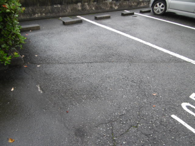 駐車場 写真13