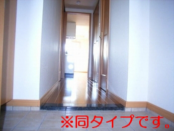 玄関 写真4