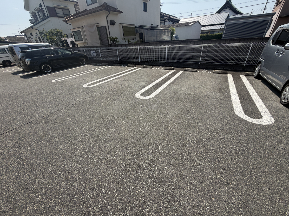 駐車場 写真14