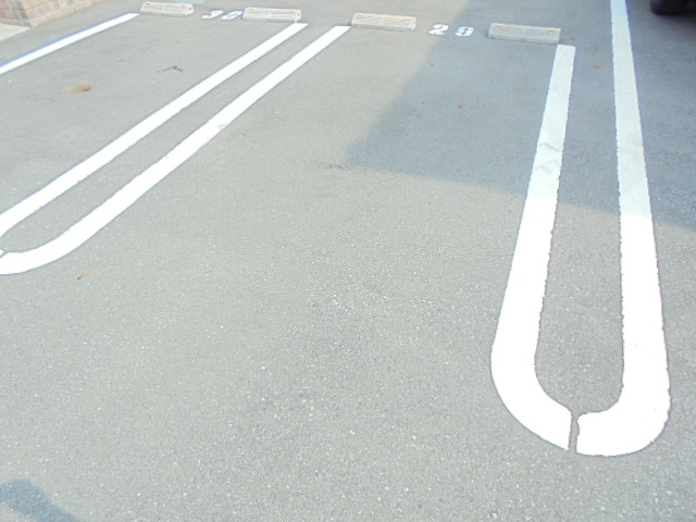 駐車場 写真13