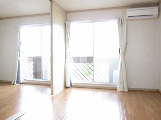 居室 写真2