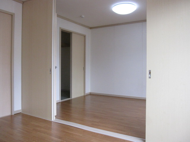 居室 写真8