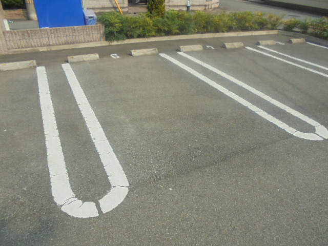 駐車場 写真10