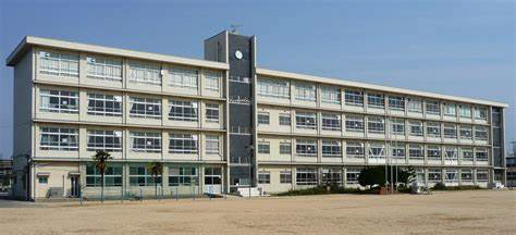 氷丘南小学校まで1714m (徒歩22分) 写真21