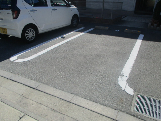 駐車場 写真13