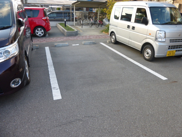 駐車場 写真19