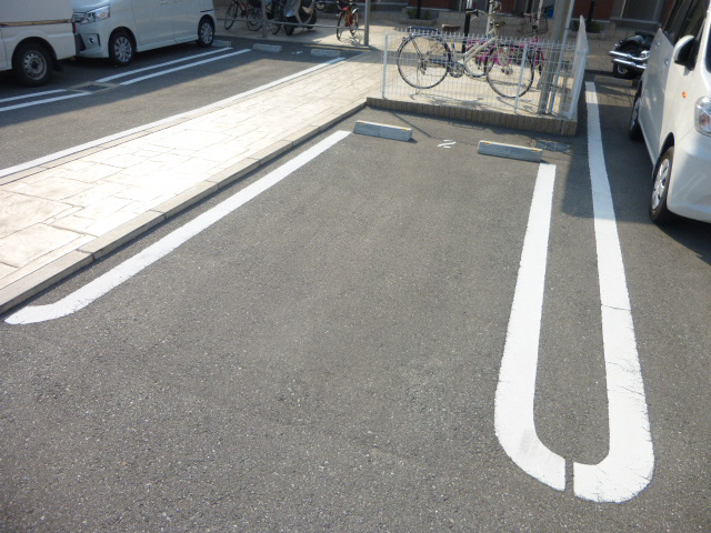 駐車場 写真9