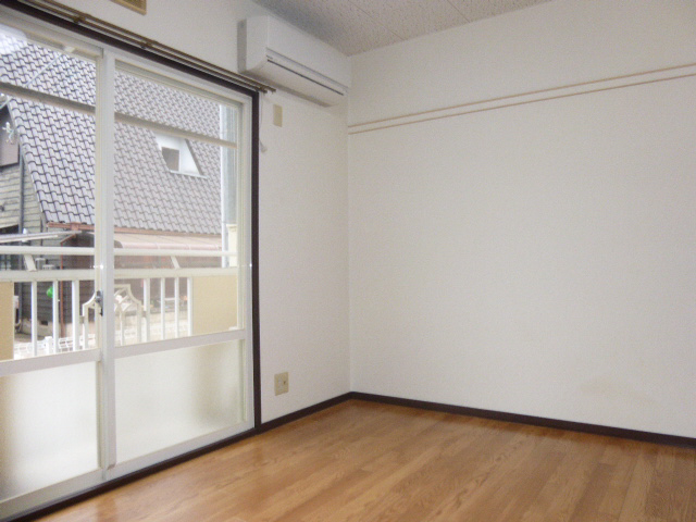 居室 写真18