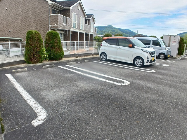 駐車場 写真13