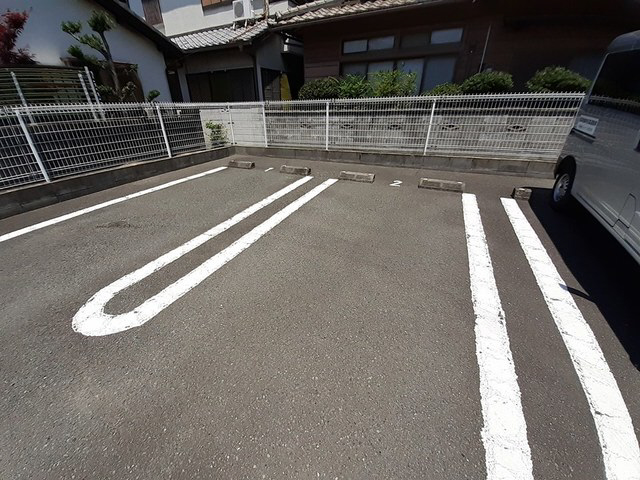 駐車場 写真11